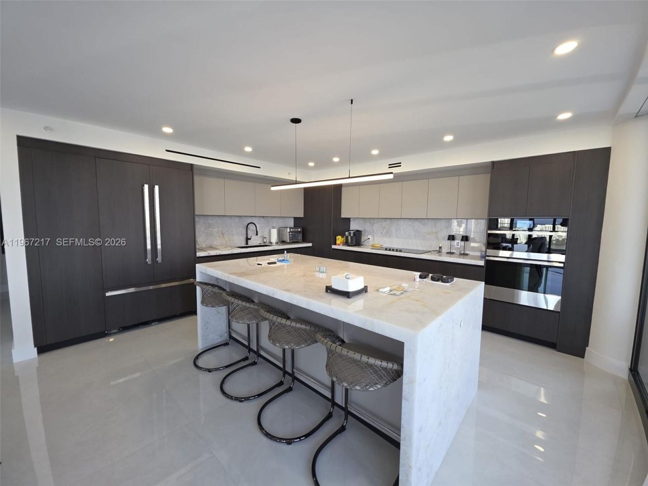 2800 Island Blvd, Unit 2804, Aventura, FL 33160 Photo