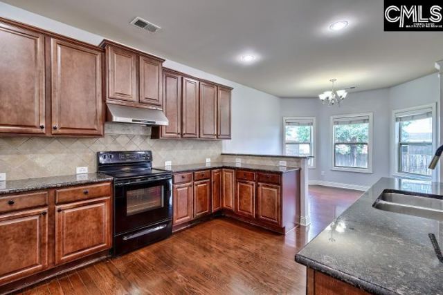 165 Montauk Drive  Photo 18