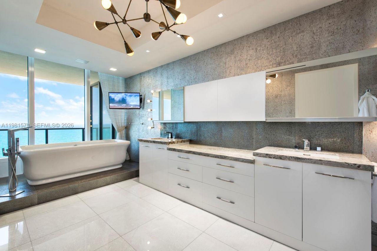 9705 Collins Ave , Unit 1701N / 17, Bal Harbour, FL 33154 Photo