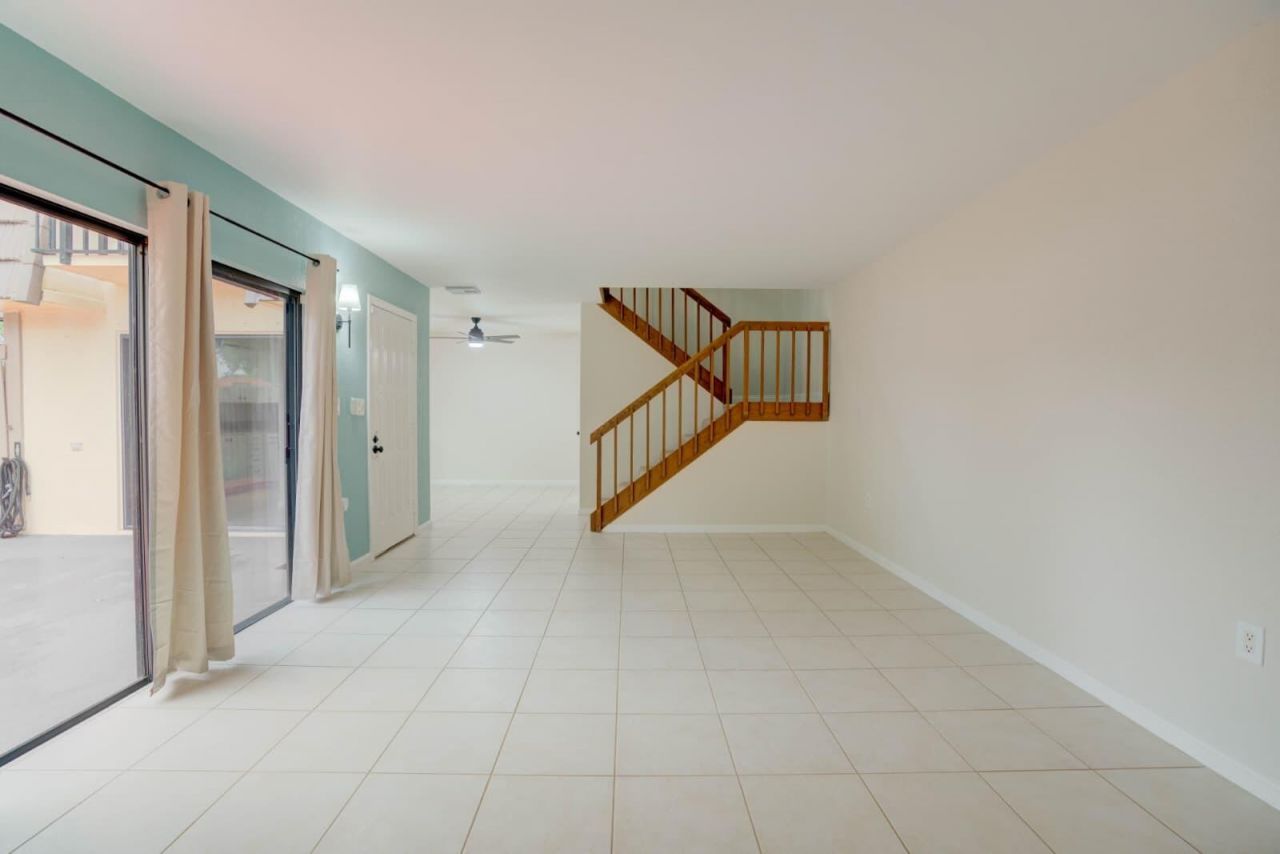 904 9th Court, Palm Beach Gardens, FL 33410 Photo