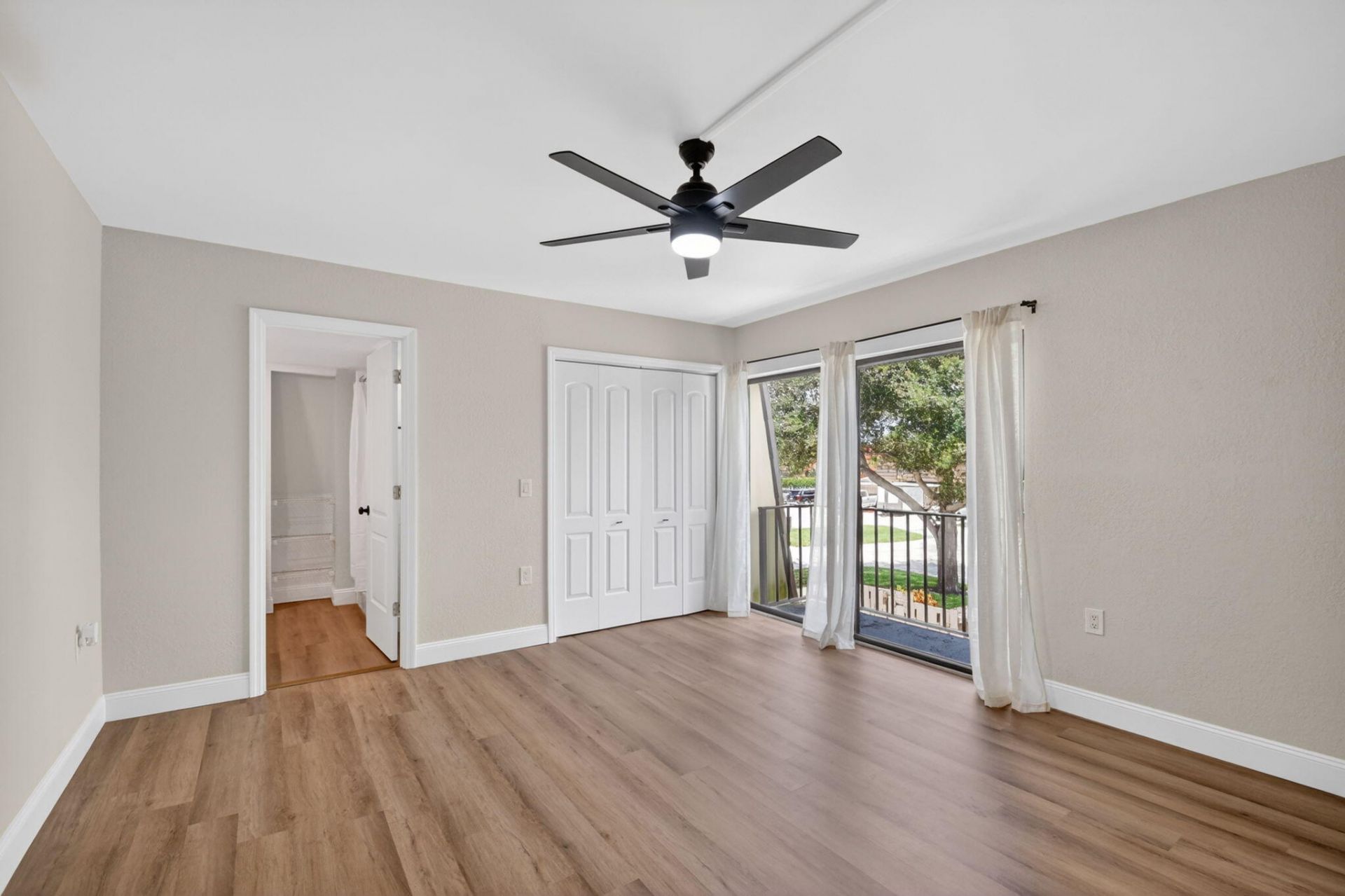 904 9th Court, Palm Beach Gardens, FL 33410 Photo