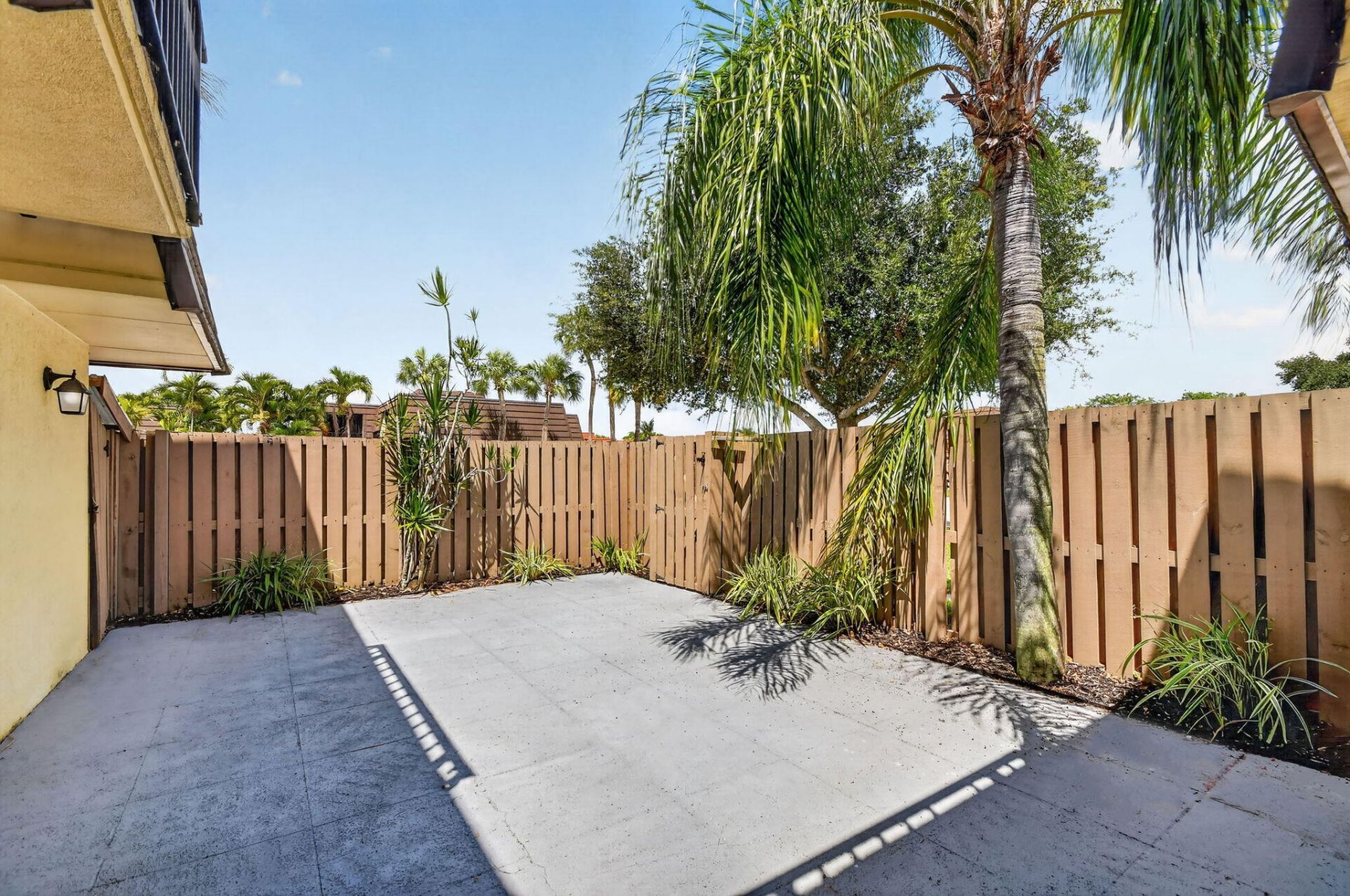 904 9th Court, Palm Beach Gardens, FL 33410 Photo