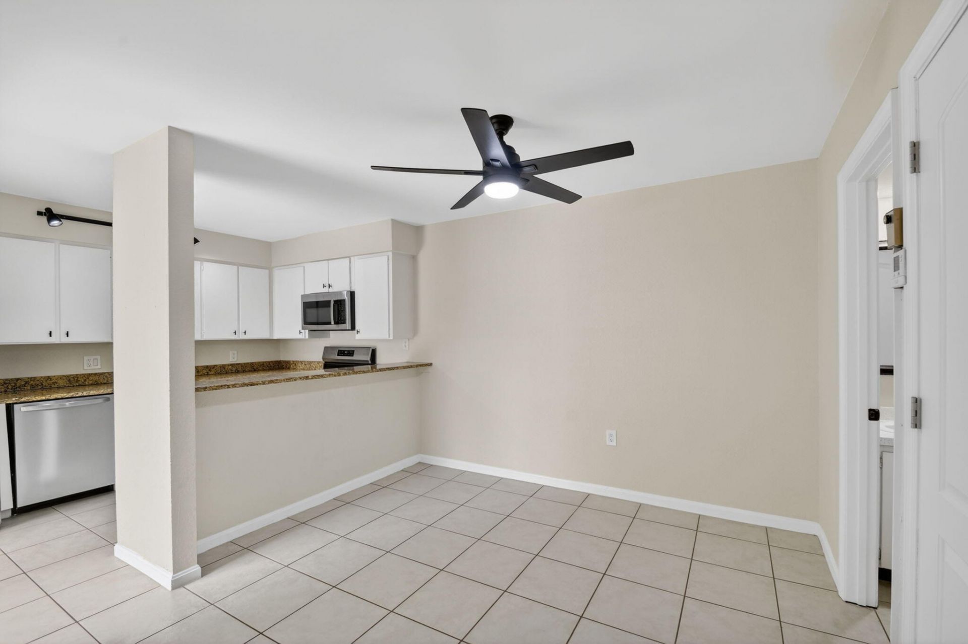 904 9th Court, Palm Beach Gardens, FL 33410 Photo