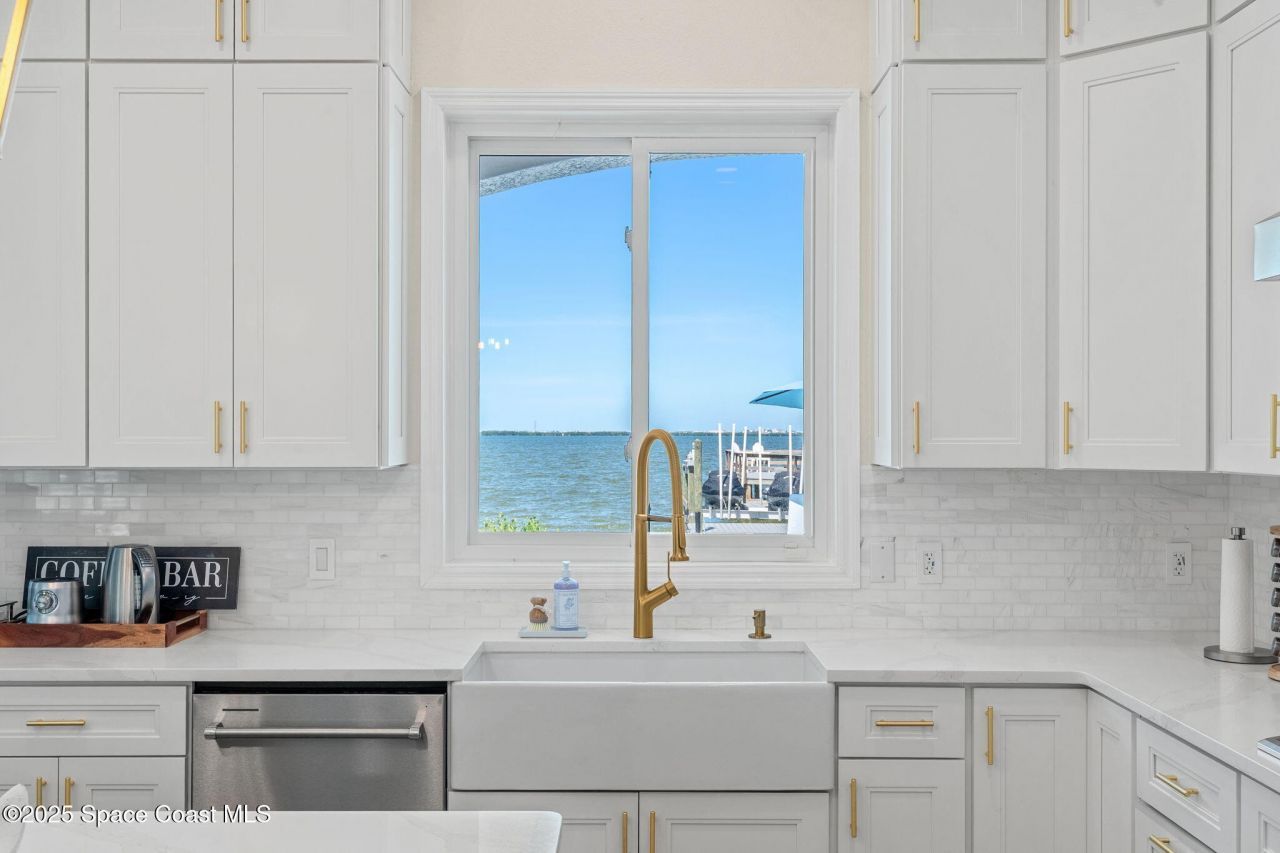 1840 Harbor Point Drive , Merritt Island, FL 32952 Photo