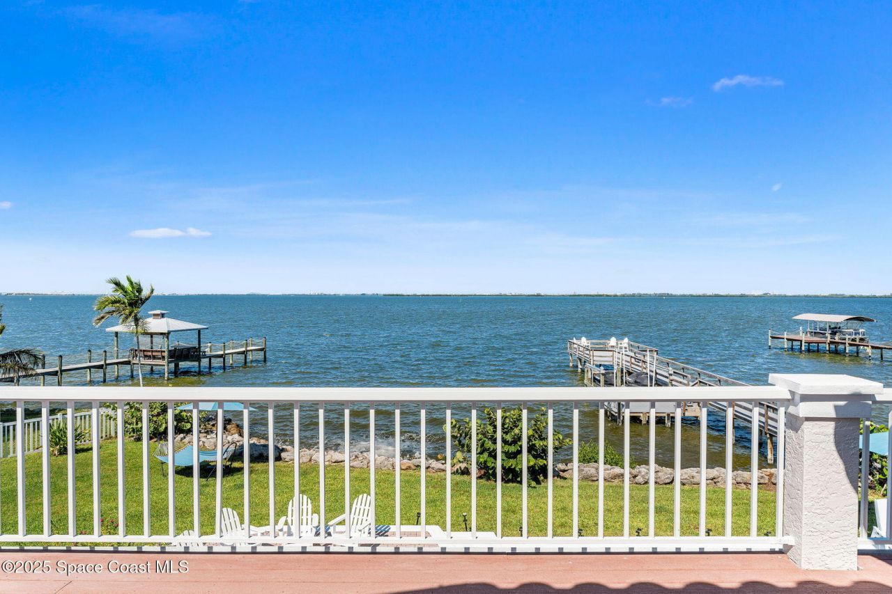 1840 Harbor Point Drive , Merritt Island, FL 32952 Photo