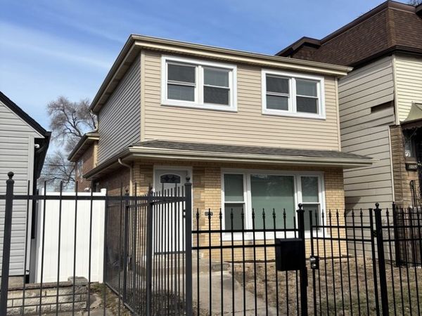 2150 E 93rd Street, Chicago, IL 60617