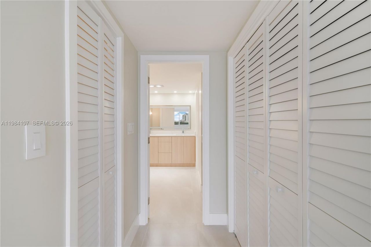 1 Grove Isle Dr , Unit A904, Miami, FL 33133 Photo