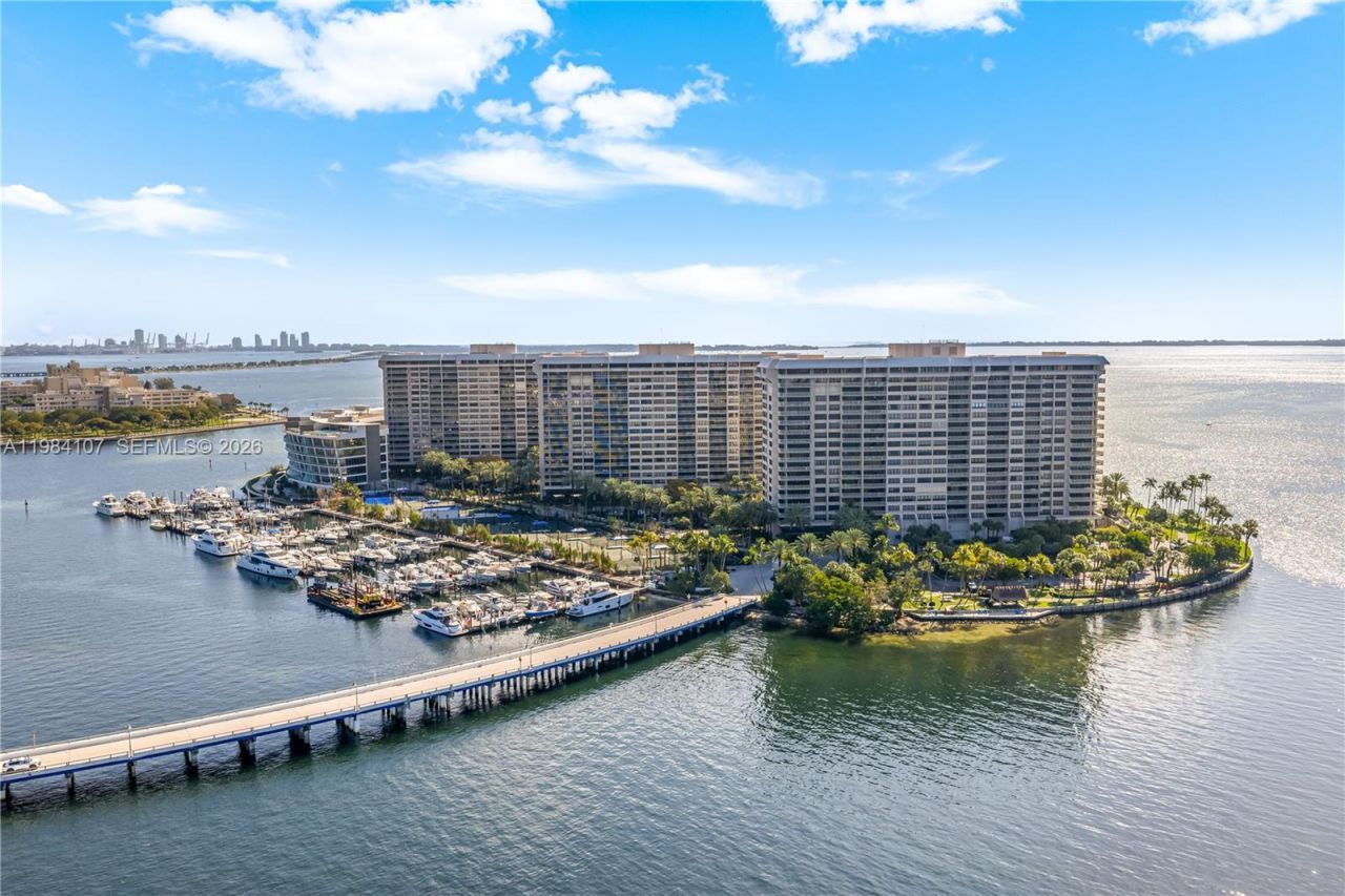 1 Grove Isle Dr , Unit A904, Miami, FL 33133 Photo