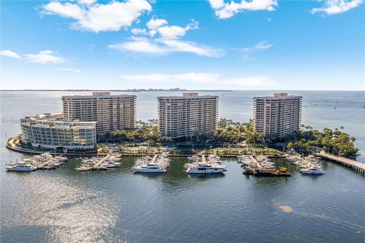 1 Grove Isle Dr , Unit A904, Miami, FL 33133 Photo