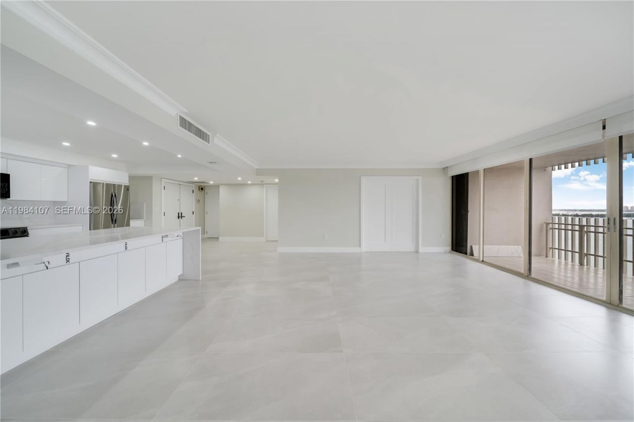 1 Grove Isle Dr , Unit A904, Miami, FL 33133 Photo