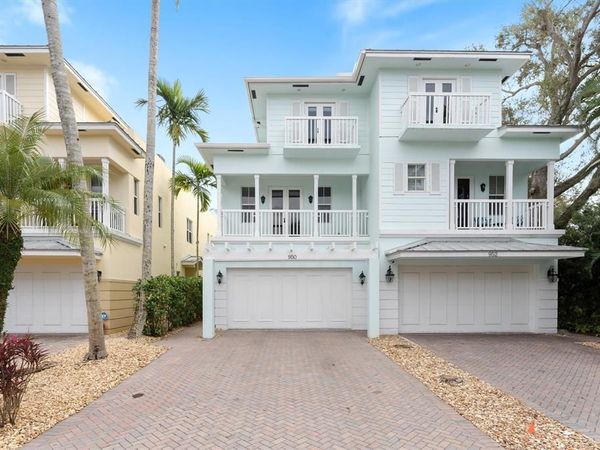 950 SW 7th Street, Unit 950, Fort Lauderdale, FL 33315