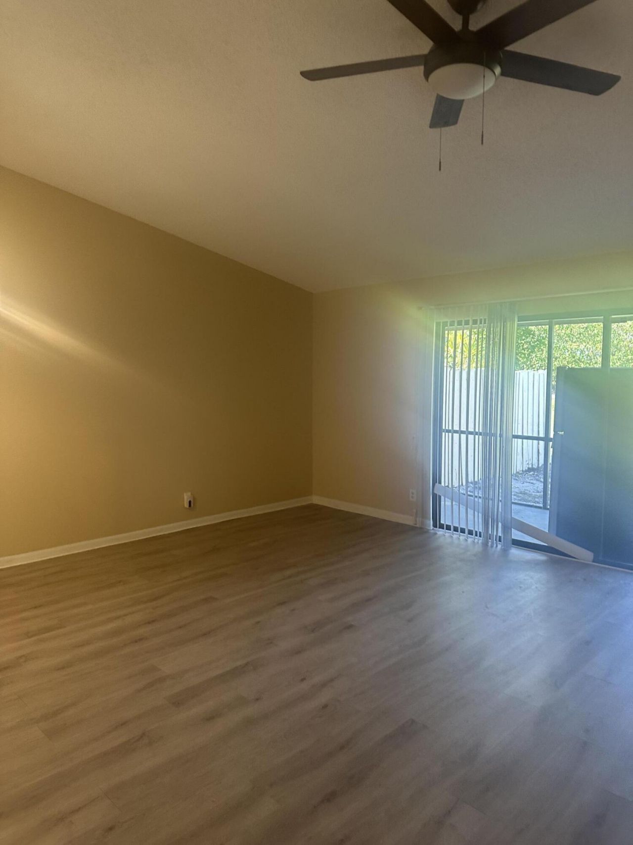 27 Kensington Lane, Boynton Beach, FL 33426 Photo