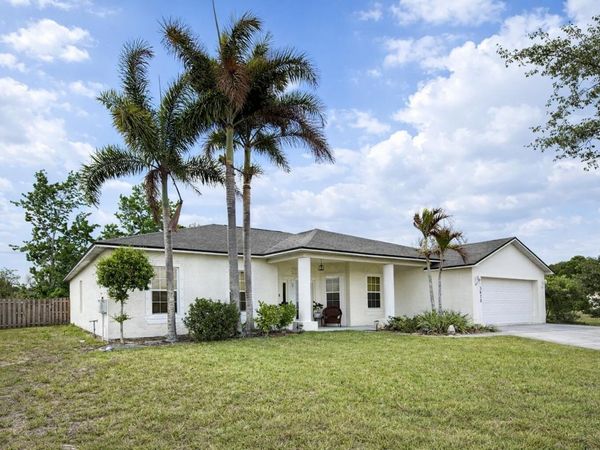 3672 SW Vollmer Street, Port St. Lucie, FL 34953