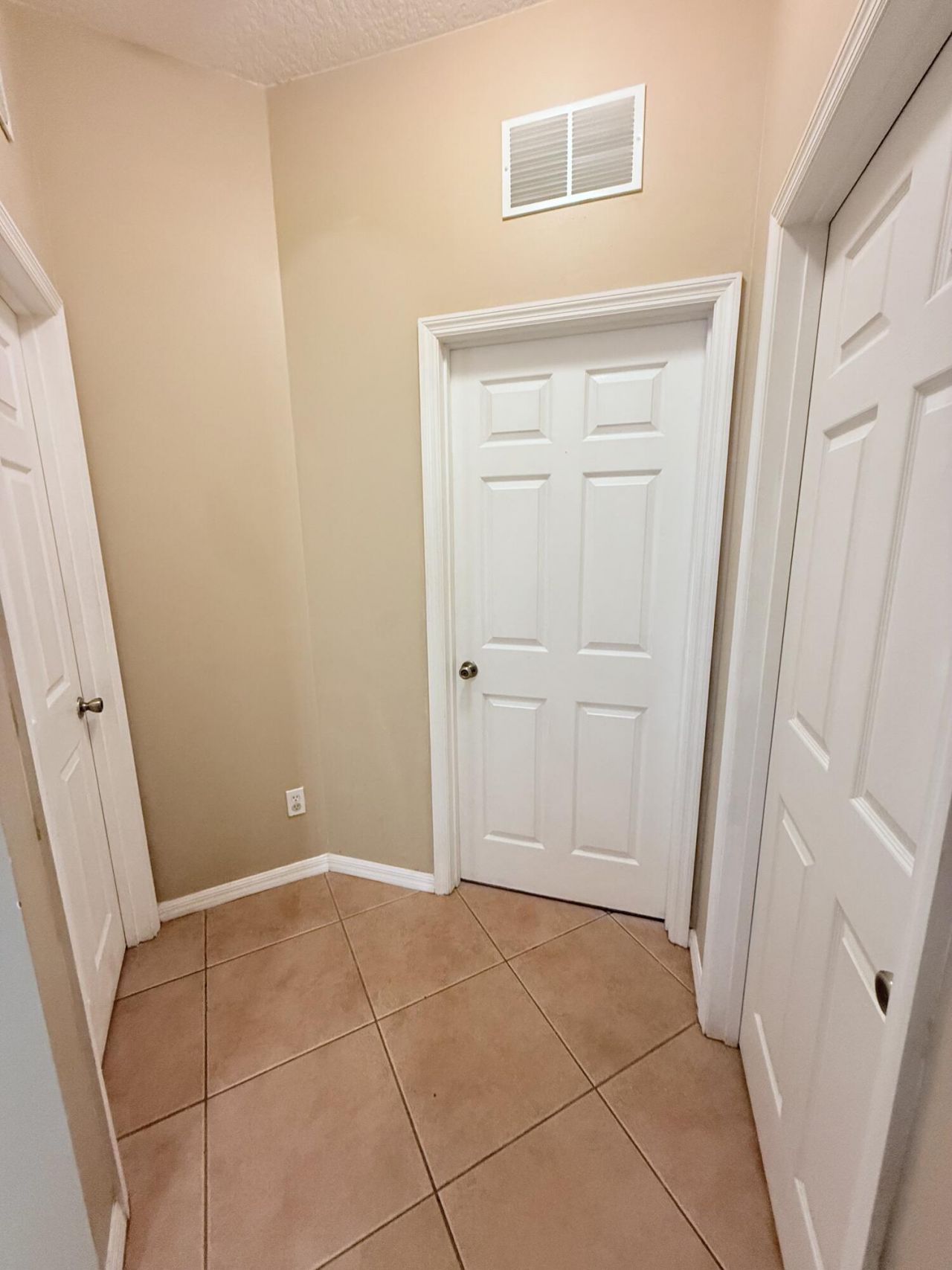 3672 SW Vollmer Street, Port Saint Lucie, FL 34953 Photo