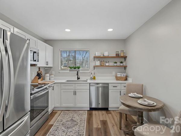 3021 Heathstead Place, Unit B, Charlotte, NC 28210