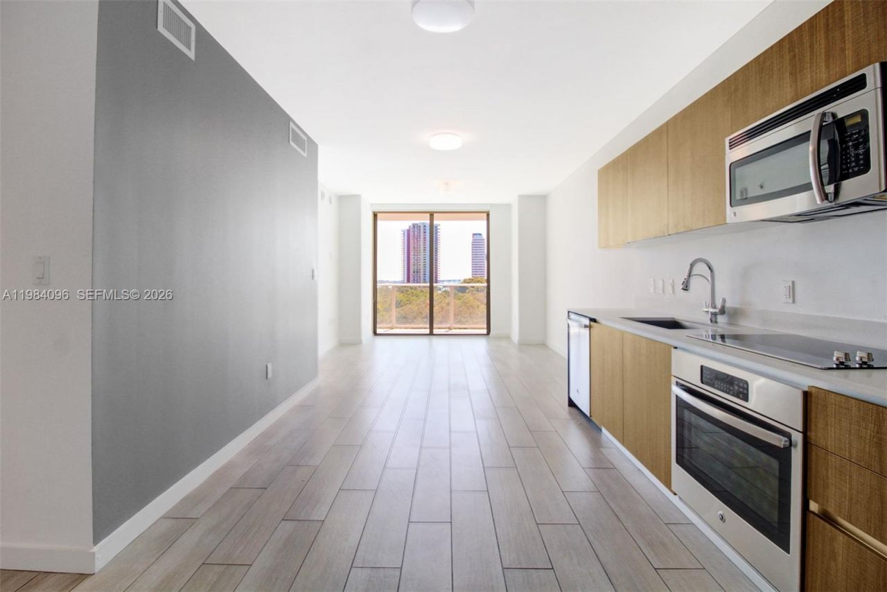1600 SW 1st Ave , Unit 713, Miami, FL 33129 Photo