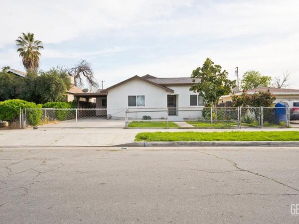 407 8th Street, Bakersfield, CA 93304
