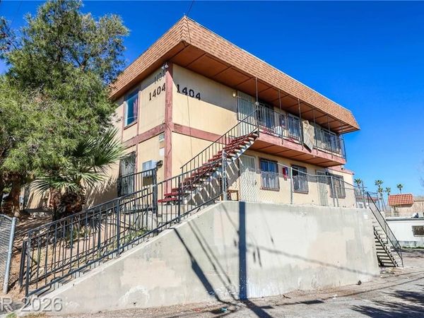 1404 E Mesquite Avenue, Unit 8, Las Vegas, NV 89101