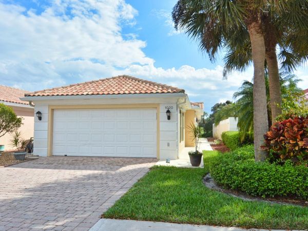 1020 SW Balmoral Trace, Stuart, FL 34997