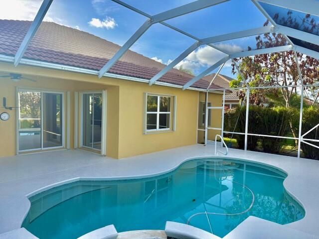 335 NW Sheffield Circle, Port Saint Lucie, FL 34983 Photo