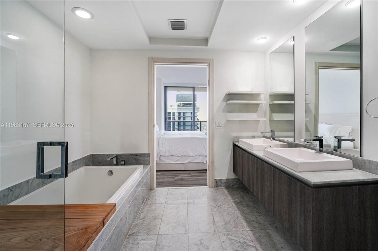 801 S Miami Ave, Unit 4509, Miami, FL 33130 Photo