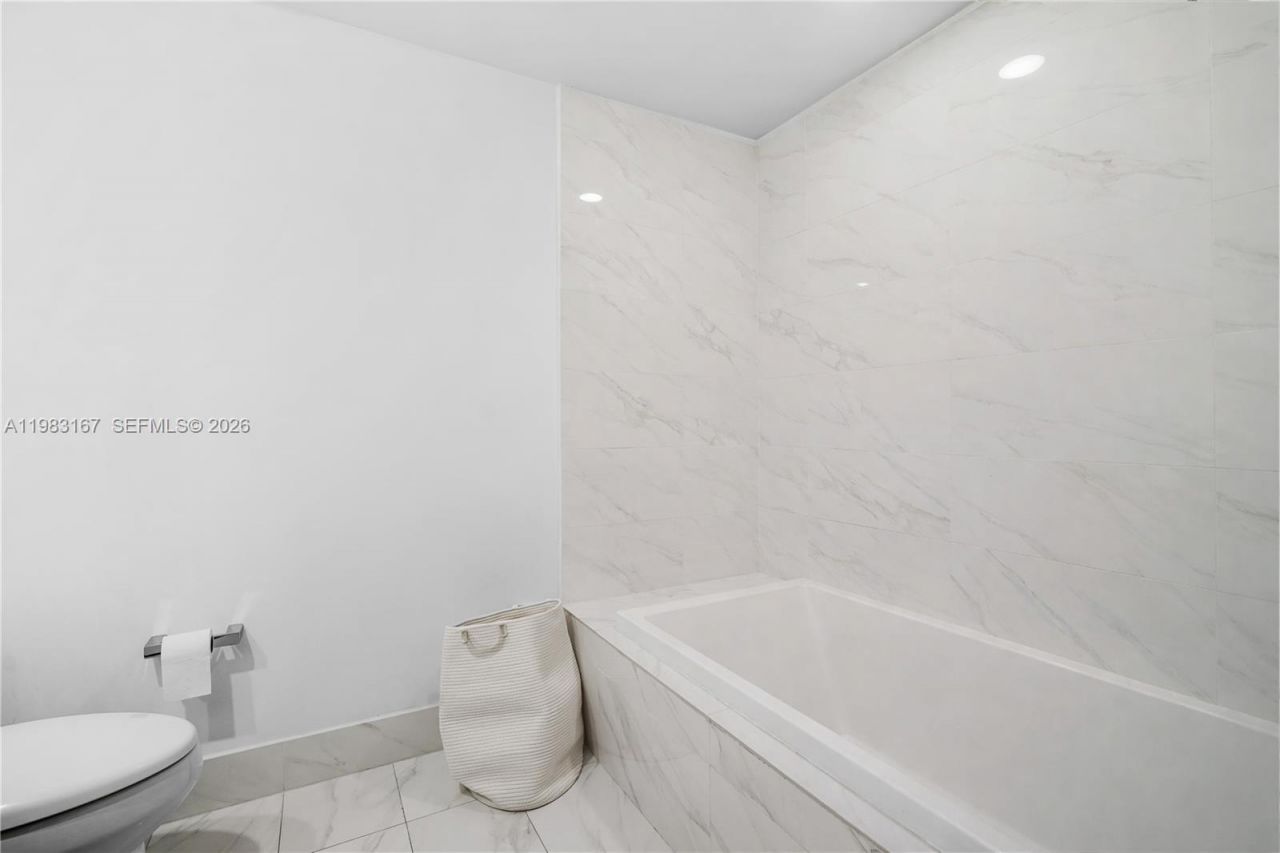 801 S Miami Ave, Unit 4509, Miami, FL 33130 Photo