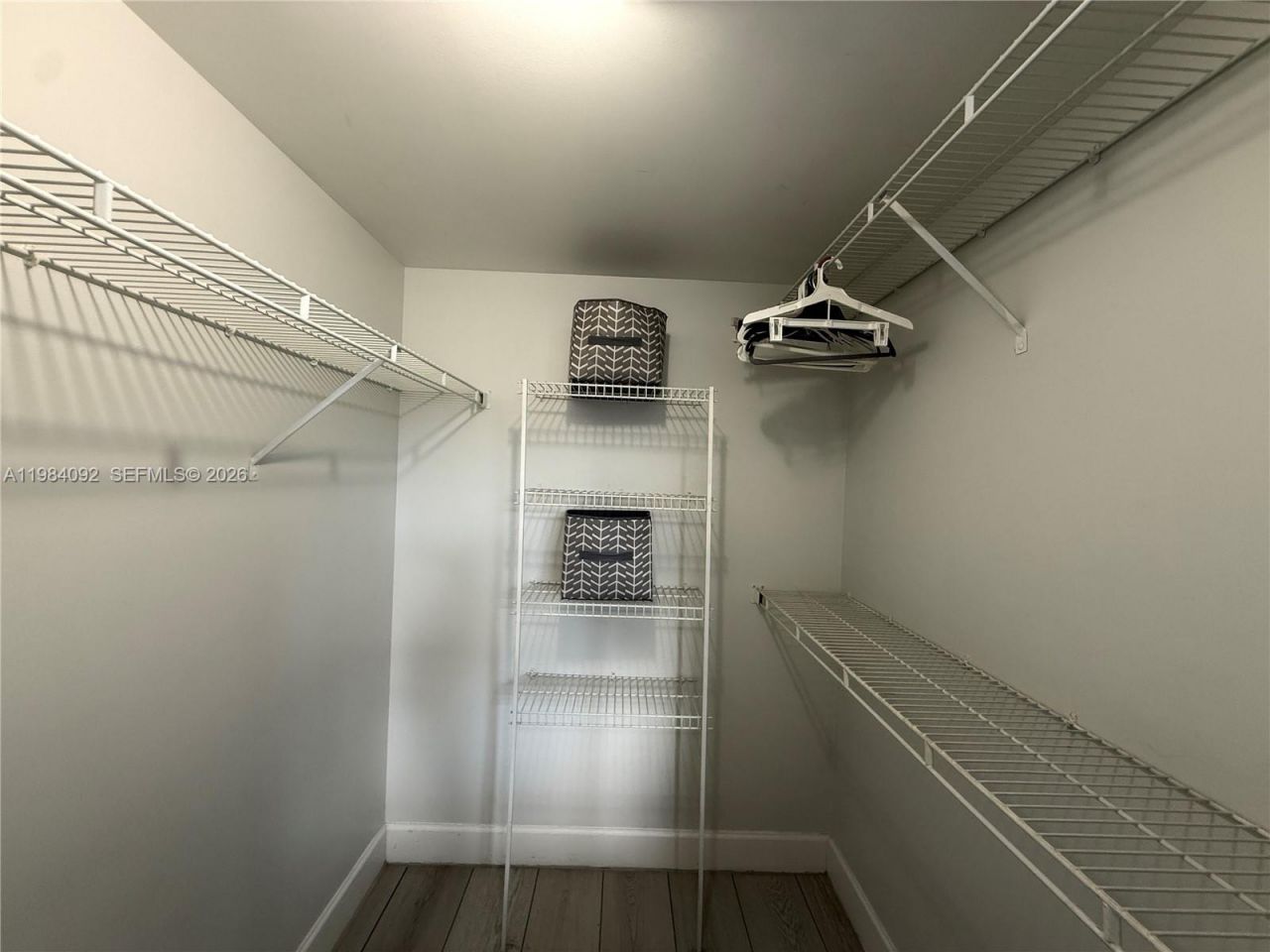 19701 E Country Club Dr , Unit 5601, Aventura, FL 33180 Photo