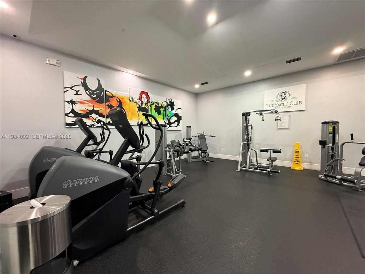 19701 E Country Club Dr , Unit 5601, Aventura, FL 33180 Photo