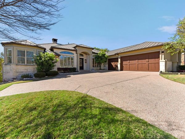 208 Neville Wood CT, Austin, TX 78738