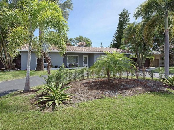 2740 SE 1st Court, Pompano Beach, FL 33062