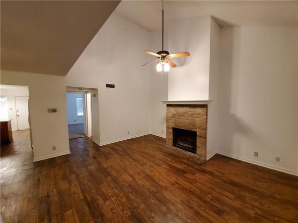 108 Verna SPUR, Unit B, Georgetown, TX 78628