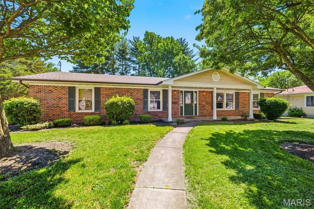 806 Camp Street, Washington, MO 63090 Main Photo