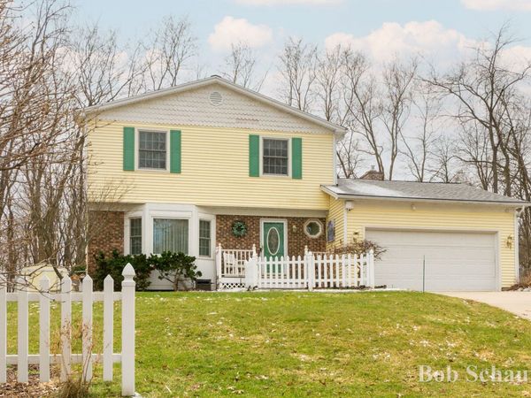 1166 59th Street SE, Grand Rapids, MI 49508