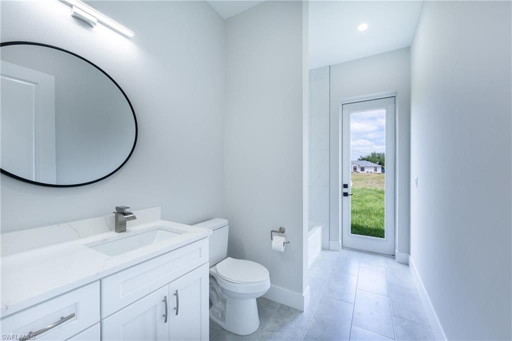 1625 SW 4th St , Cape Coral, FL 33991 Photo