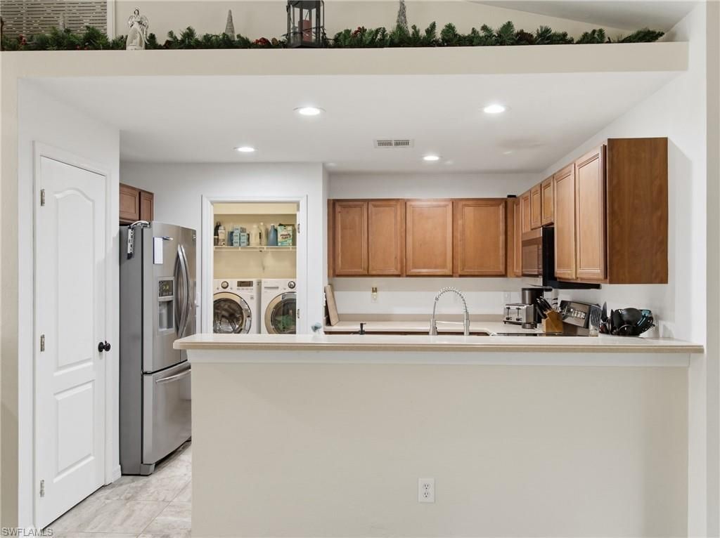 731 Long Lines Ln, Lehigh Acres, FL 33974 Photo