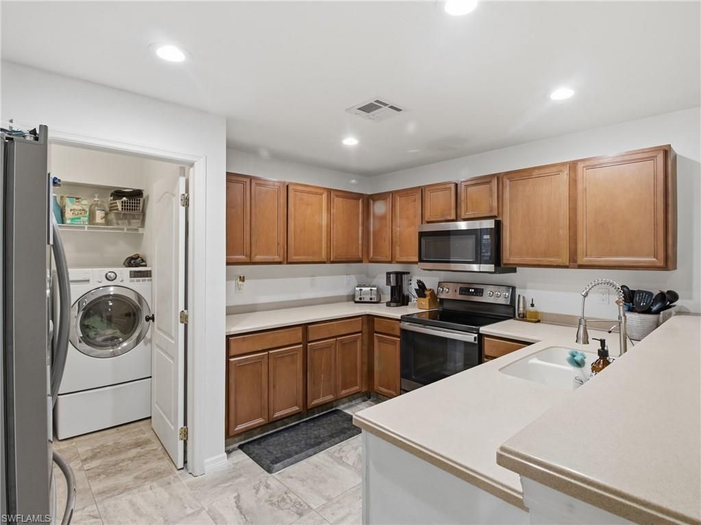 731 Long Lines Ln, Lehigh Acres, FL 33974 Photo