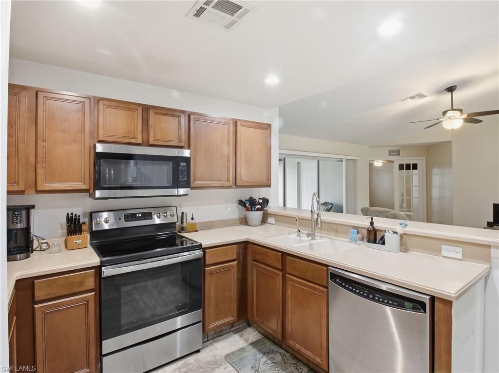 731 Long Lines Ln, Lehigh Acres, FL 33974 Photo