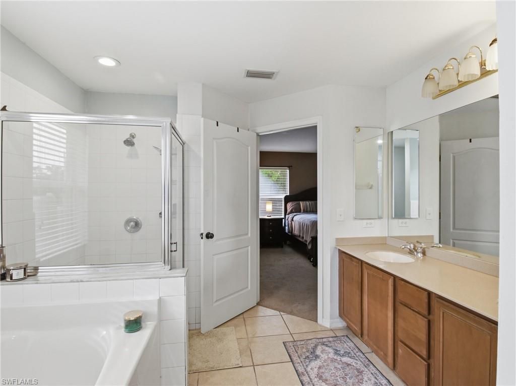 731 Long Lines Ln, Lehigh Acres, FL 33974 Photo