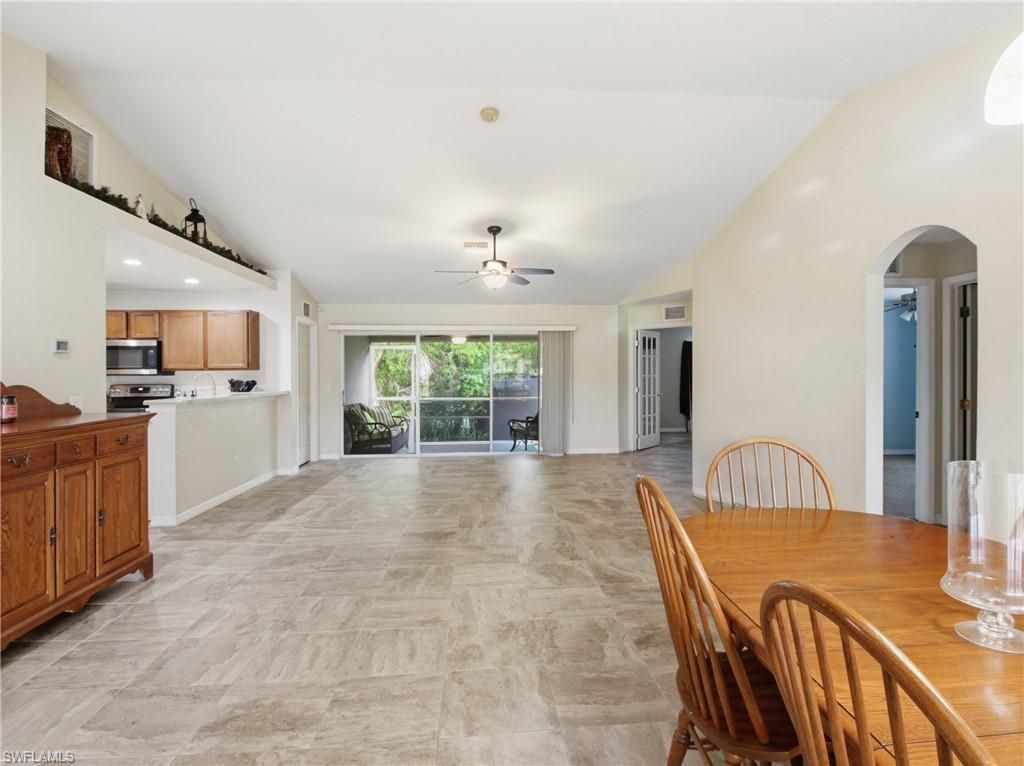731 Long Lines Ln, Lehigh Acres, FL 33974 Photo