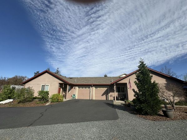 415 Marion Lane, Grants Pass, OR 97527