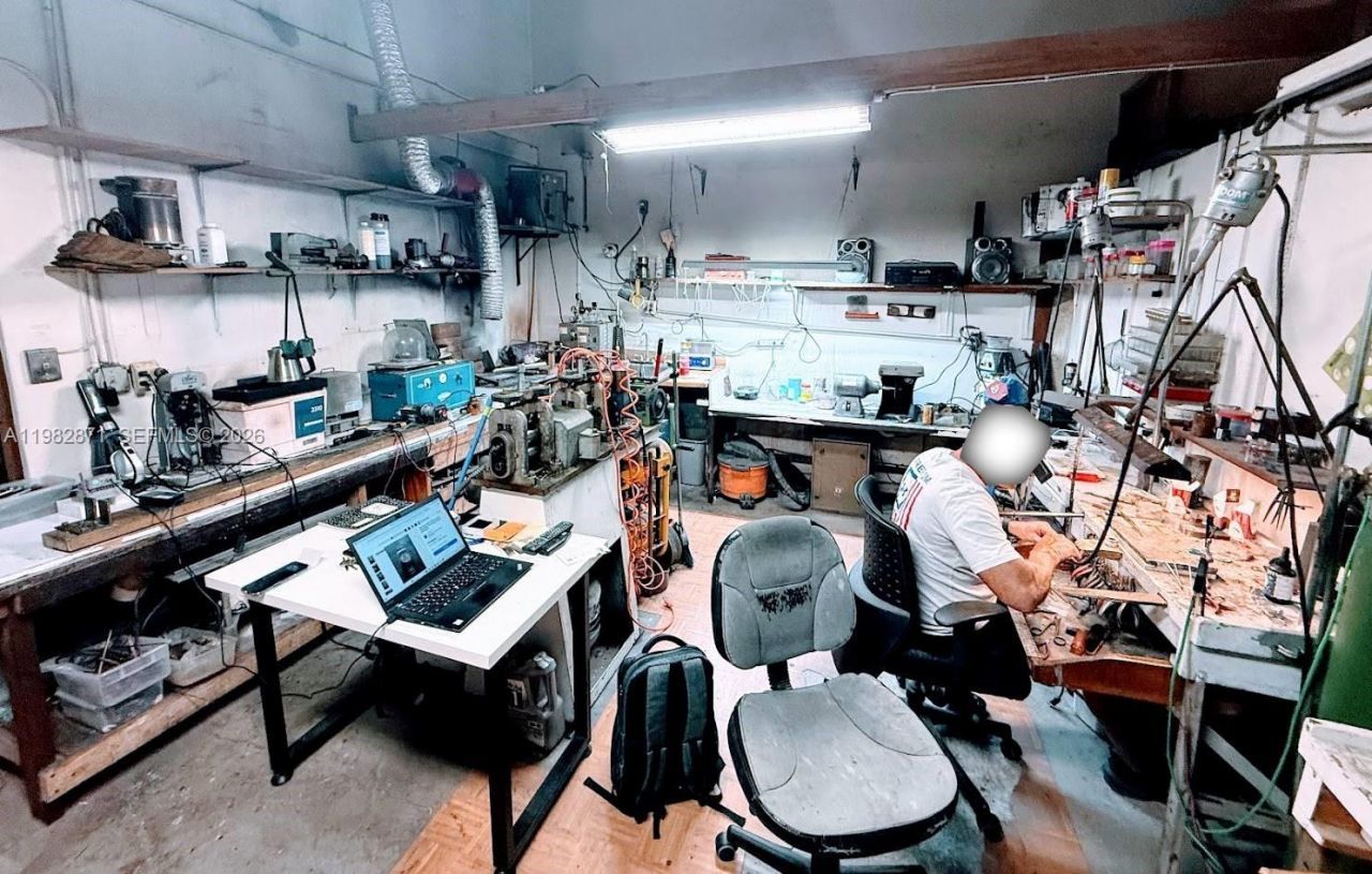 Palm Ave, Hialeah, FL 33010 Photo