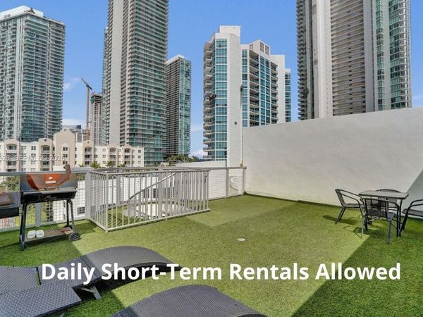 481 NE 29th St, Unit 702, Miami, FL 33137