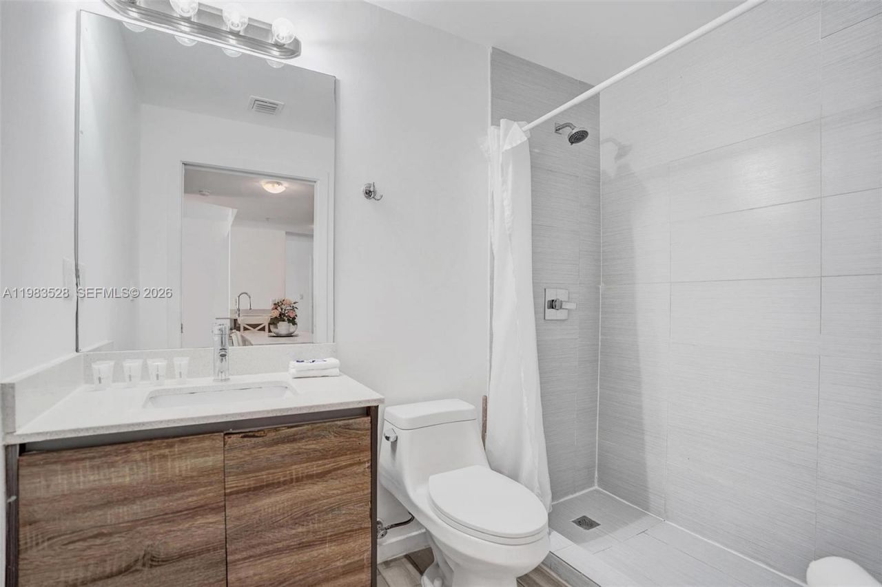 481 NE 29th St, Unit 702, Miami, FL 33137 Photo