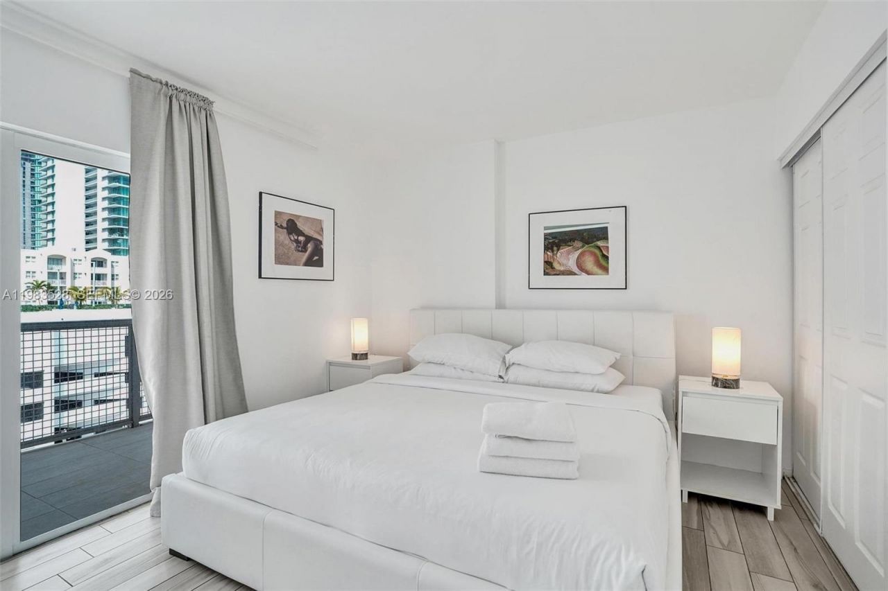 481 NE 29th St, Unit 702, Miami, FL 33137 Photo