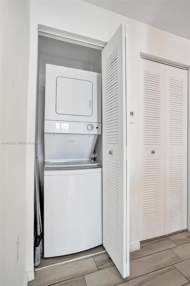 481 NE 29th St, Unit 702, Miami, FL 33137 Photo