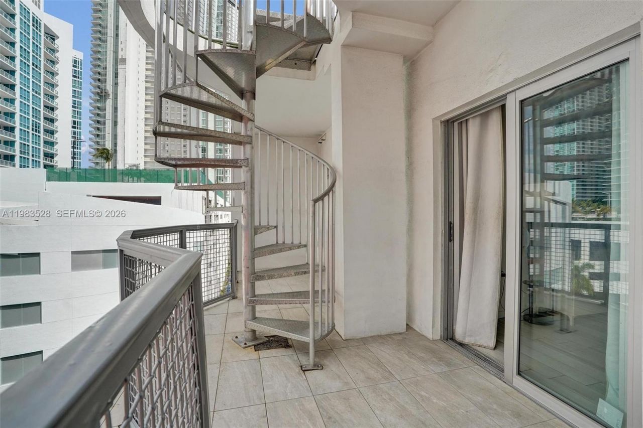 481 NE 29th St, Unit 702, Miami, FL 33137 Photo