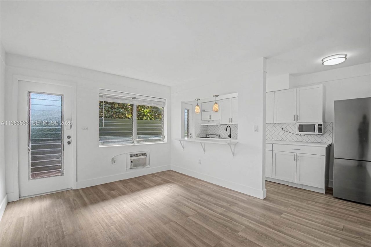 60 NW 79th St , Unit 10, Miami, FL 33150 Photo