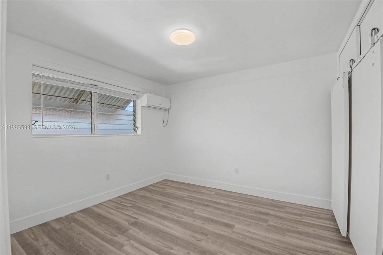 60 NW 79th St , Unit 10, Miami, FL 33150 Photo