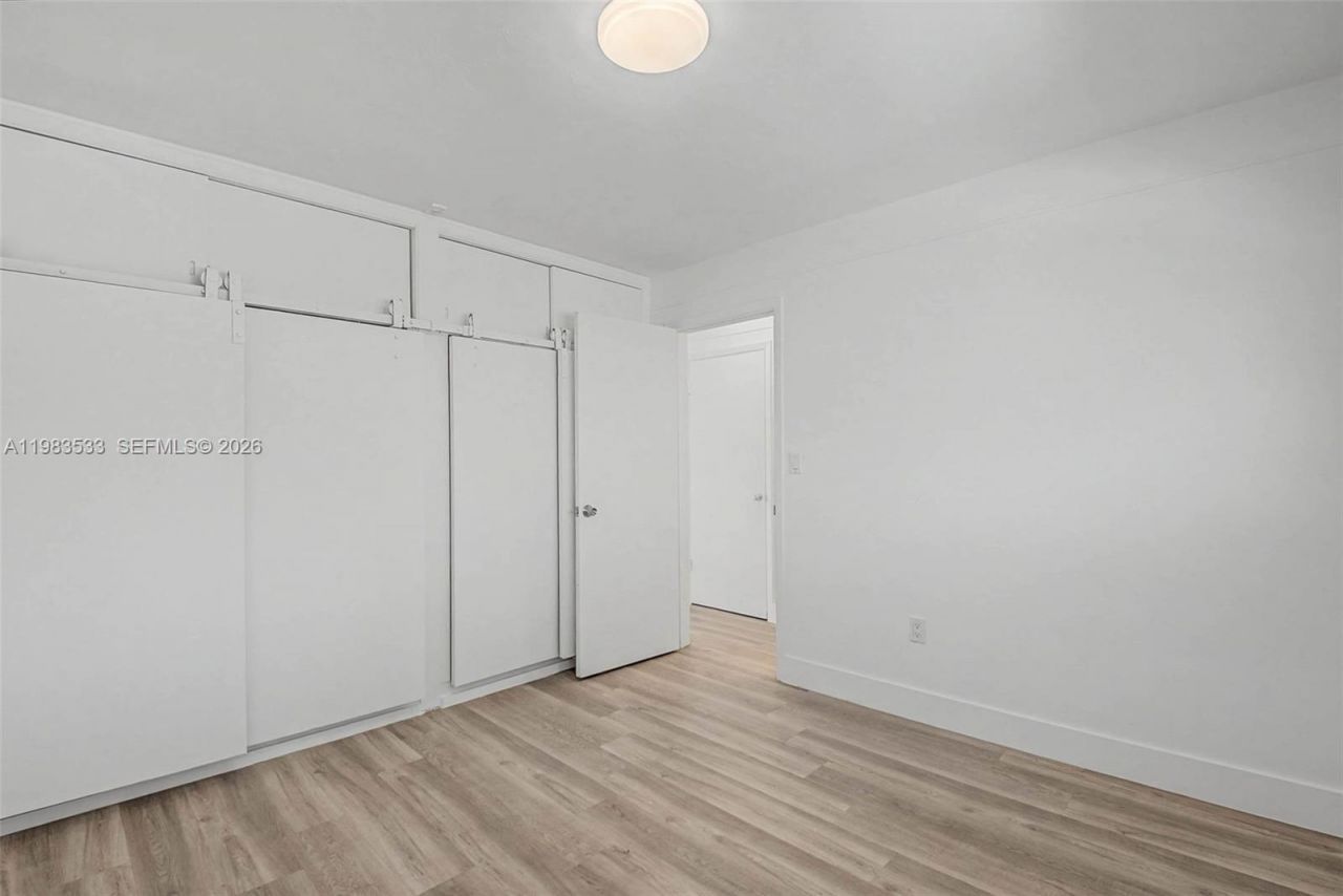 60 NW 79th St , Unit 10, Miami, FL 33150 Photo