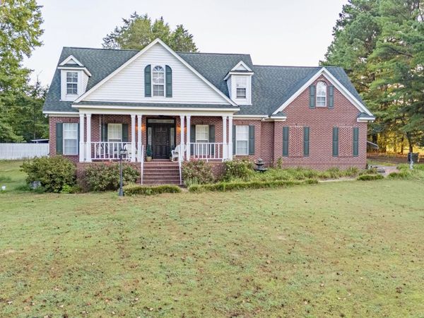 19 Peel Lane, Holly Springs, MS 38635